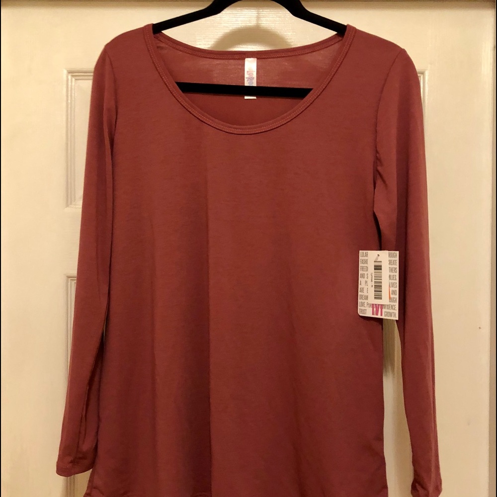 LulaRoe Lynnae top